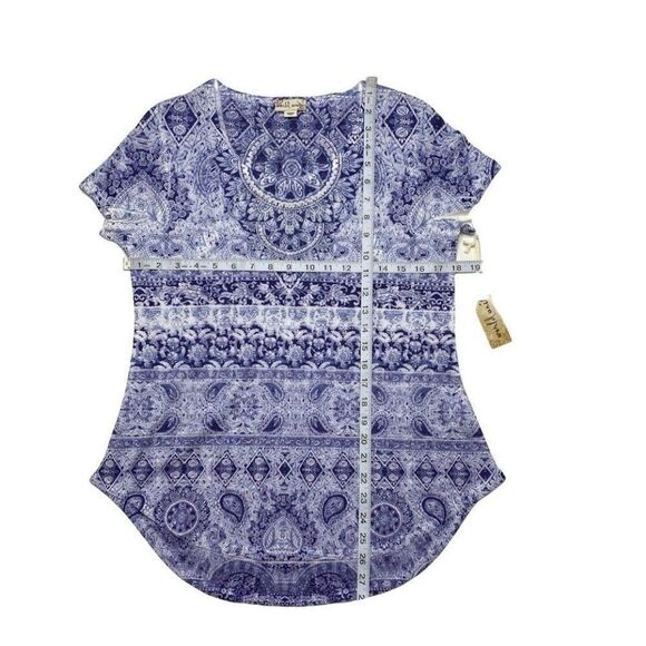 World Unity Blue White Studded Top‎ Floral Paisley Small NEW - Picture 3 of 6